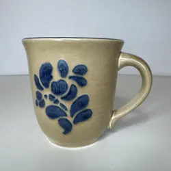 VINTAGE PFALTZGRAFF COFFEE MUG FOLK ART BEIGE BLUE FLOWERS STONEWARE EUC