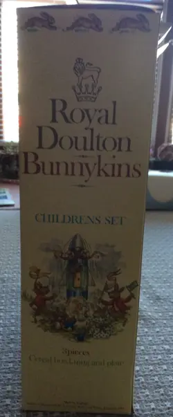 CHILDREN'S SET