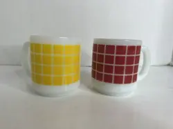 YELLOW VINTAGE TEA