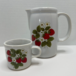 PITCHER MUG USA