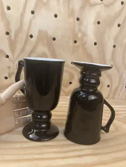 VINTAGE COFFEE MUGS