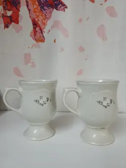 HANDLED VINTAGE MADE