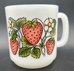 STRAWBERRY VINE WHITE