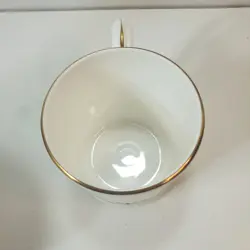 BONE CHINA MUG