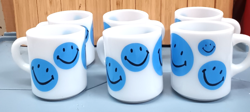 6 VINTAGE HAZEL ATLAS BLUE SMILEY FACE MILK GLASS MUGS  CUPS  EUC