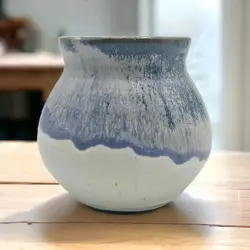 ROUND VASE 5