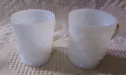 KIMBERLY WHITE MUG