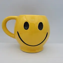 VINTAGE MCCOY YELLOW SMILEY FACE MUG CUP 1970'S