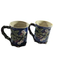 CERAMIC MUGS WITH
