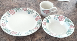 FLORAL RESTAURANT WARE