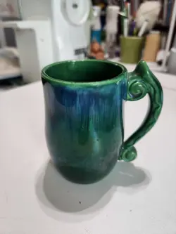 HAEGER POTTERY GREEN