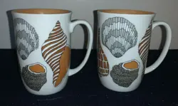 (PAIR) VINTAGE FITZ AND FLOYD SEASHELL SHELL DESIGN 4 1/8
