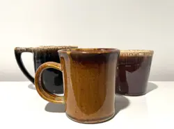 STONEWARE MUGS