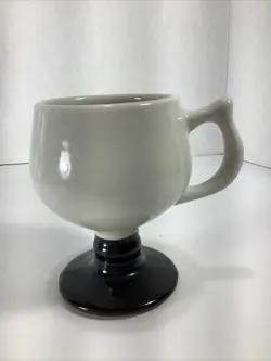 BLACK PEDESTAL ESPRESSO