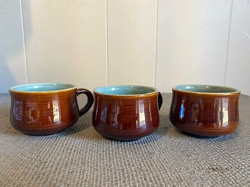 VINTAGE RED WING POTTERY STONEWARE BROWN WITH TEAL 3 COFFEE TEA MUGS CUPS EUC