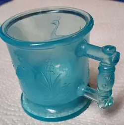 BLUE OPALINE MILK GLASS MINI MUG STORK & PEACOCK DESIGN 1979 BOYD ART GLASS VTG