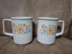 2 LENOX TEMPERWARE QUAKERTOWN FLORAL YELLOW PINK BLUE GRAND MUG 4 3/8