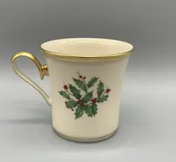 BERRY MUG GOLD