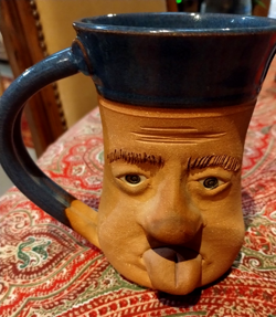 FACE POTTERY MUG