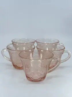 GLASS CUPS 1935