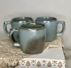 BLUE COFFEE CUPS