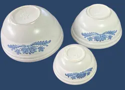 YORKTOWNE STONEWARE