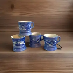 (4) VINTAGE CURRIER & IVES COFFEE MUGS HOMESTEAD IN WINTER GOLD TRIM BLUE WHITE