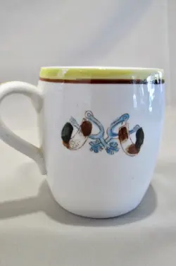 MUGS