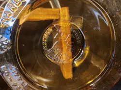 AMBER GLASS