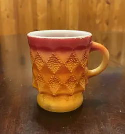 VINTAGE ANCHOR HOCKING FIRE KING ORANGE OMBRE KIMBERLY DIAMOND COFFEE MUG CUP