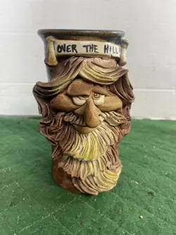 VINTAGE JAC GENOVESE FUNNY UGLY FACE 3D MUG ART POTTERY GIFT OVER THE HILL