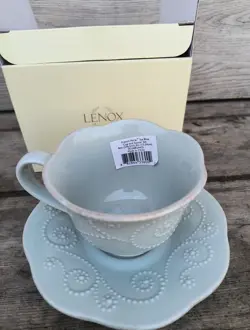 LENOX FRENCH PERLE BEAD SWIRL DESIGN ICE BLUE COFFEE TEA MUG CUP AND SAUCER SET