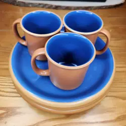 TAN/BLUE