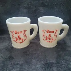 TWO VINTAGE TOM & JERRY MILK GLASS CUPS RED LETTEREING MCKEE GLASS OBO