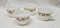 4 PYREX HARVEST HOME WHEAT COFFEE CUP TEA CUP VINTAGE IN EUC
