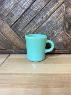 JADEITE WITH HANDLE