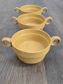 MUSTARD DOUBLE HANDLED