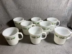 (8) VINTAGE CORNING WARE CHRISTMAS MUGS HOLLY COFFEE CUPS USA