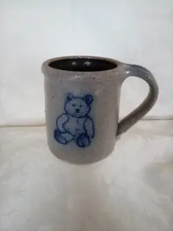 BEAR MUG 1986