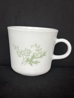 VINTAGE CORNING WARE FLORAL MUGS CUPS WHITE MILK GLASS GREEN FLOWERS USA