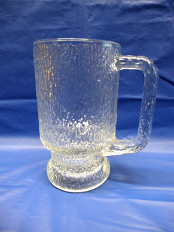 FOOTED MUG TANKARD