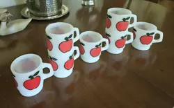 ANCHOR HOCKING VTG FIRE KING MILK GLASS SUPER FRUITAPPLE COFFEE MUGS - SET OF 7