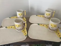 PLATES WITH MATCHING
