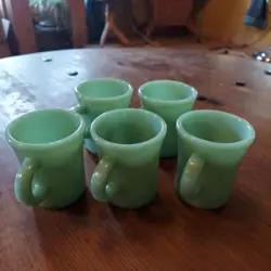 JADEITE GREEN SET