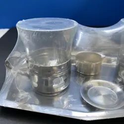 TRAY