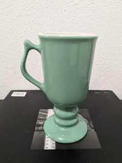 MUGS TEA CUPS