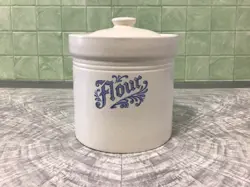 FLOUR CANISTER W/LID