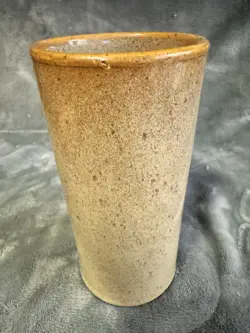 POTTERY ART MUG
