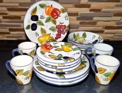 FRUIT DINNERWARE SET