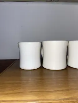 MUGS RESTAURANT